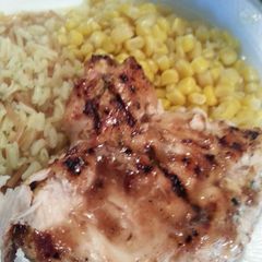A picture of Strawberry Chipolte chicken.