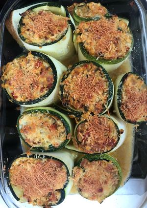 Una foto de Rollitos de calabacín