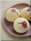 * For Cherry Blossom Viewing Picnic or As a Gift ♥ Steamed Sakura Buns ♬