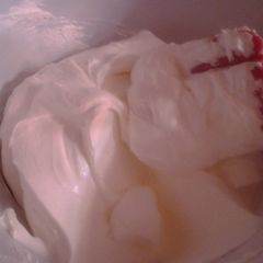 A picture of Whipped cream cheese icing..