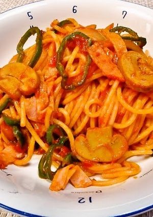 A picture of Showa-era Retro Style - Old Fashioned Pasta Napolitan.