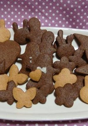 A picture of Easy Crispy Cookies [Plain & Chocolate].