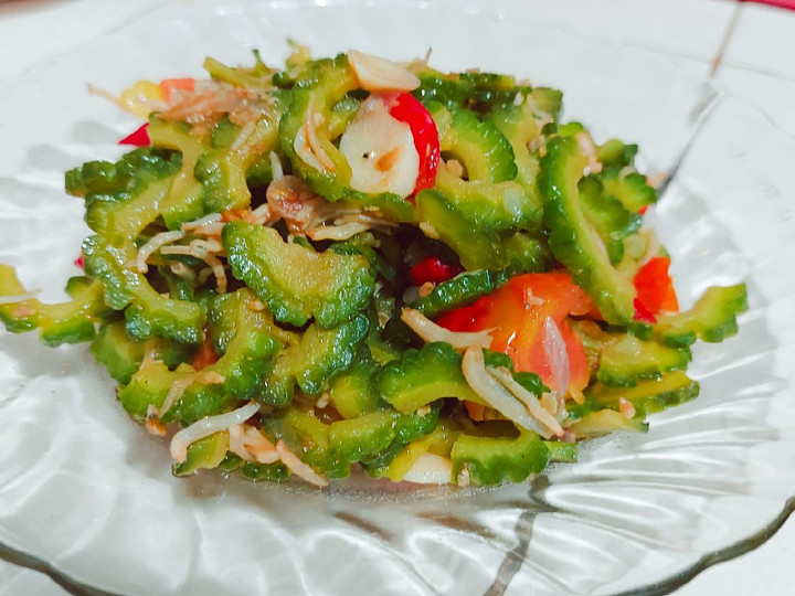 Cara Gampang Menyiapkan Tumis Pare Teri Medan, Sempurna