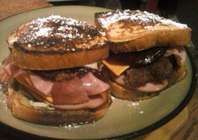 Simple Way to Prepare Homemade Brad&#39;s breakfast style monte cristo sandwich