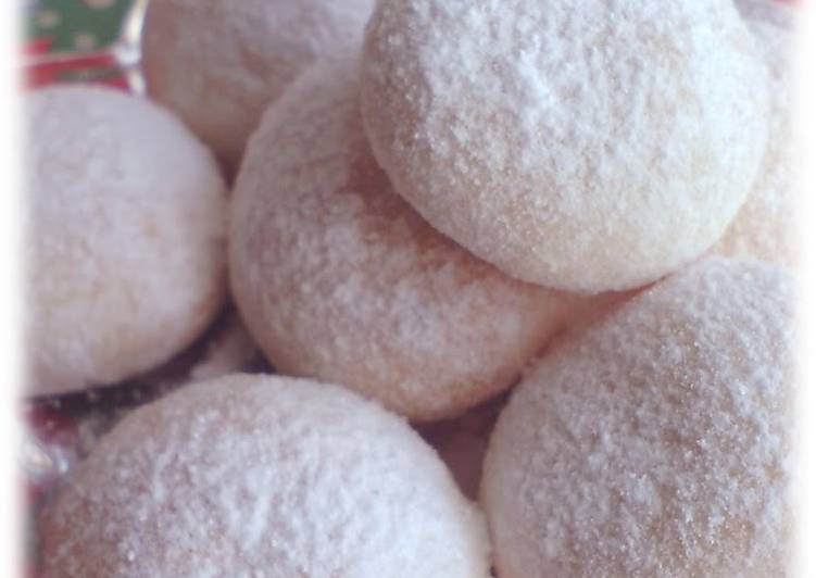 Snowball Cookies for Christmas