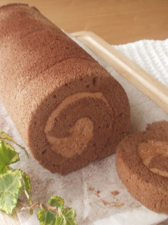 A picture of Fluffy Chocolate Roll Cake - With Tips.