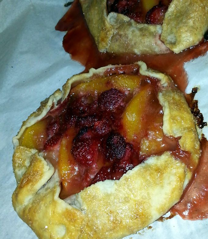 A picture of Rustic strawberry tart (Galette).
