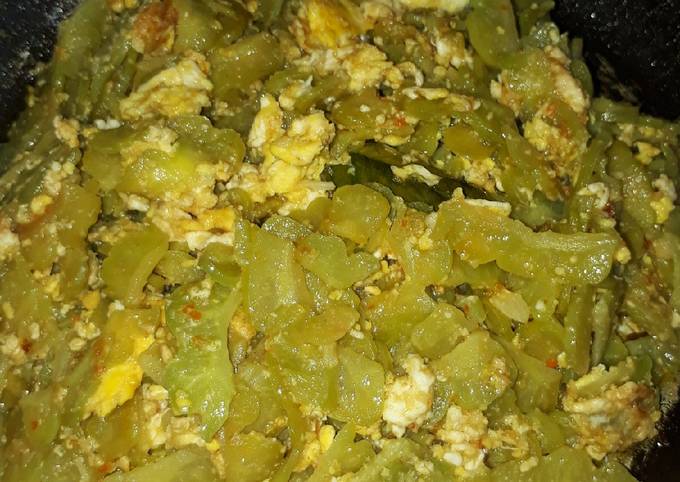 Ini dia! Resep memasak Oseng Pare dan Telur yang menggugah selera