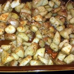 A picture of oven roasted ranch potatos..