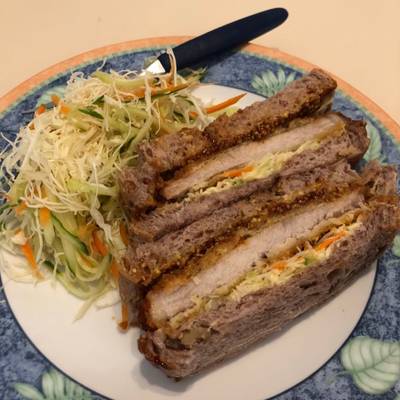 Sándwich Tonkatsu Japonés KATSU SANDO?? ?? カツサンド Receta de ?? ???  ?? ?JPN-UY 100°ANIVERSARIO ????EN 2021?- Cookpad