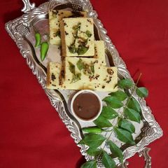 A picture of Dhokla.