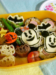A picture of Mickey Mouse Ghost Character Bento.