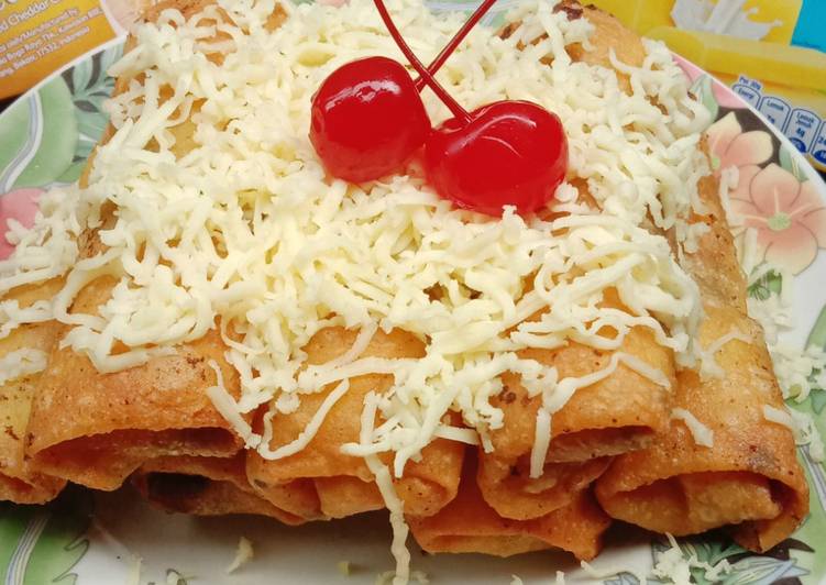 Piscok (Pisang Coklat)