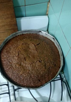 Una foto de Bizcochuelo húmedo de chocolate fácil