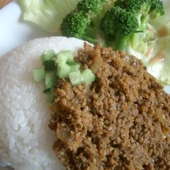 A picture of Simple Dry Curry.