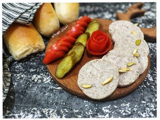 کالباس مرغ خانگی (بدون تخم مرغ و شیرخشک)