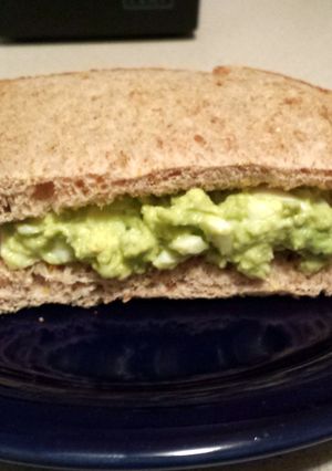 A picture of Avacado Egg Salad.