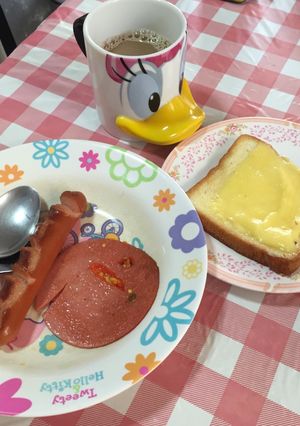 รูปของ Breakfast for daddy and me :)