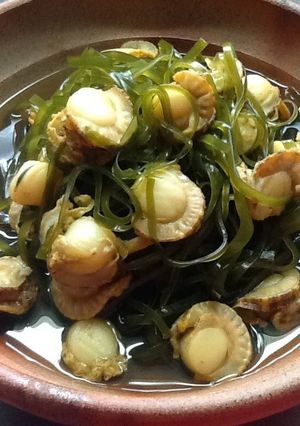 A picture of My Mother's Konbu & Scallop Simmer.