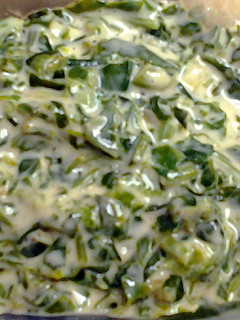A picture of spinach alfredo.