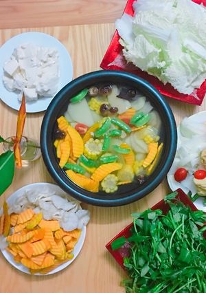 Hình của món Lẩu Măng chua.