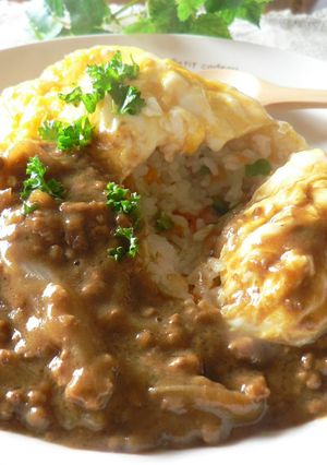 A picture of Very Yummy!! Curry Omurice.
