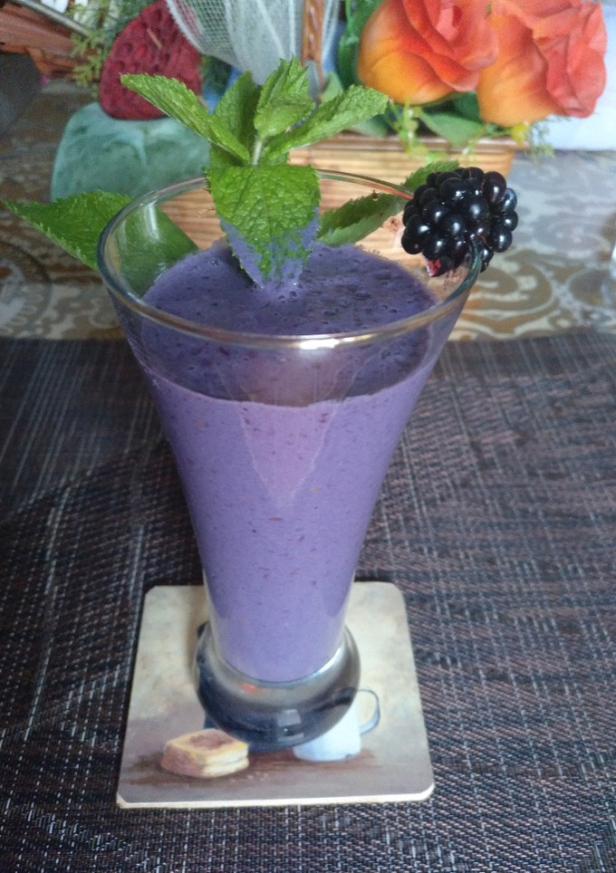 Una foto de Batido de moras