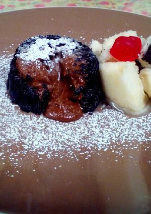 Foto resep Oreo Lava Cake (1 minute in microwave)