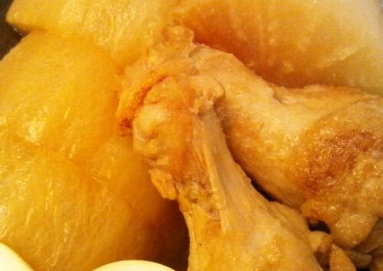 How to Prepare Homemade Frozen Daikon Radish and Chicken Wings Simmered In Mentsuyu