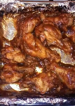 A picture of Tamarind-chipotle Chicken Wings.