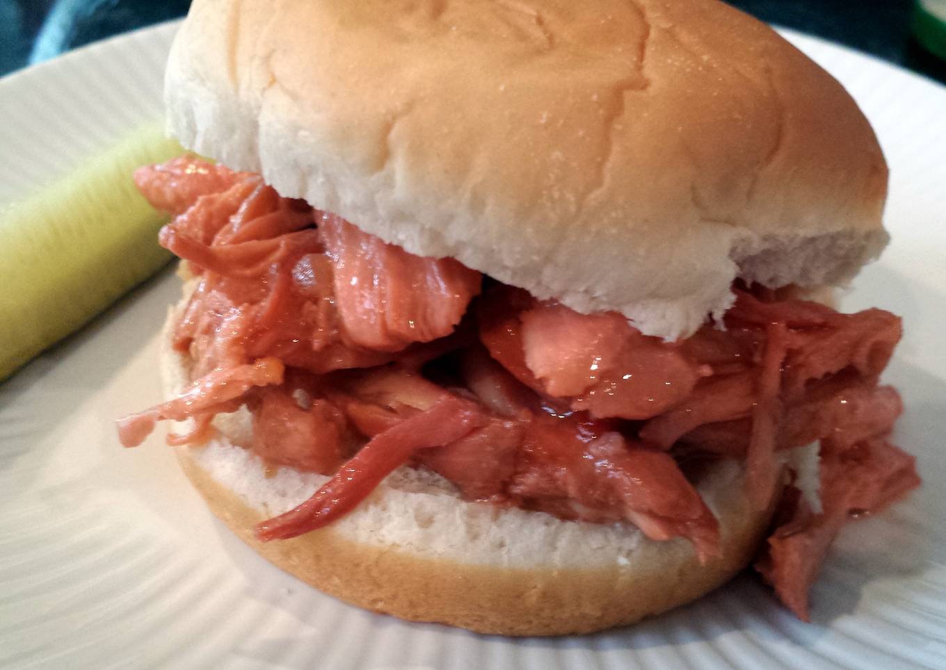 BBQ chicken sliders