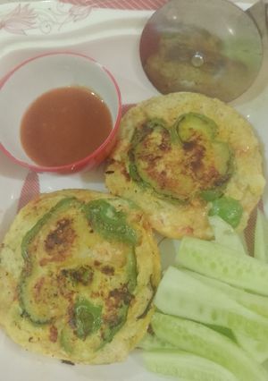 A picture of Bun style pakoray.