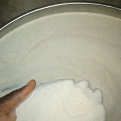 A picture of How to make Acha flour(garin tuwon acha).