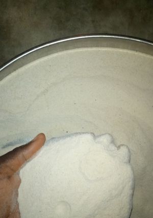 A picture of How to make Acha flour(garin tuwon acha).