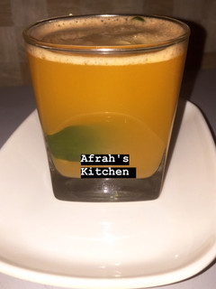 Lemon Karas da cucumber ainihin hoton girkin
