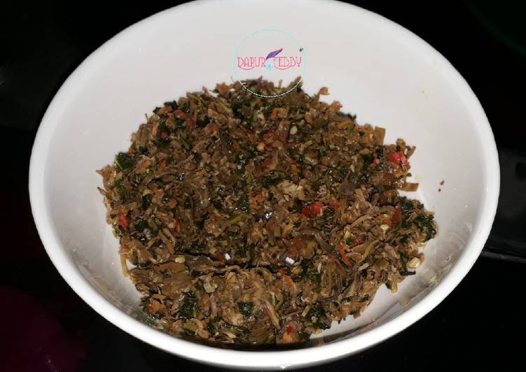 Tumis Jantung Pisang dan Daun Pepaya Tanpa Rasa Pahit 😊