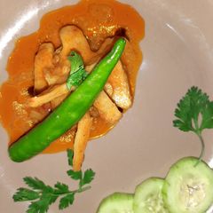 A picture of Arvi masala with lemon.