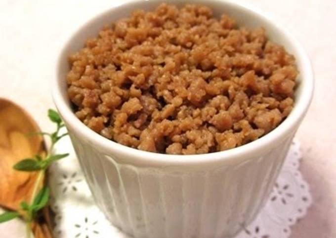 Simple Way to Make Delicious Everybody's Favorite Sweet and Salty Chicken Soboro