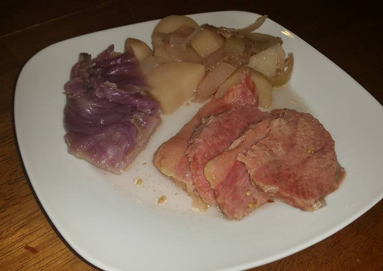 Steps to Make Award-winning Classic Cold Day Corned Beef Dinner