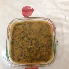 Palak dal (spinach with tur dal) A picture of Palak dal (spinach with tur dal).