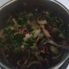 A picture of Collard greens.