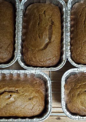 A picture of Pumpkin bread.