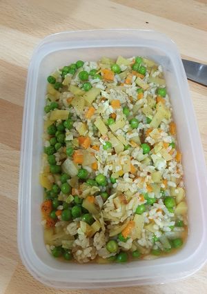 Una foto de Sopa de arroz con verduras
