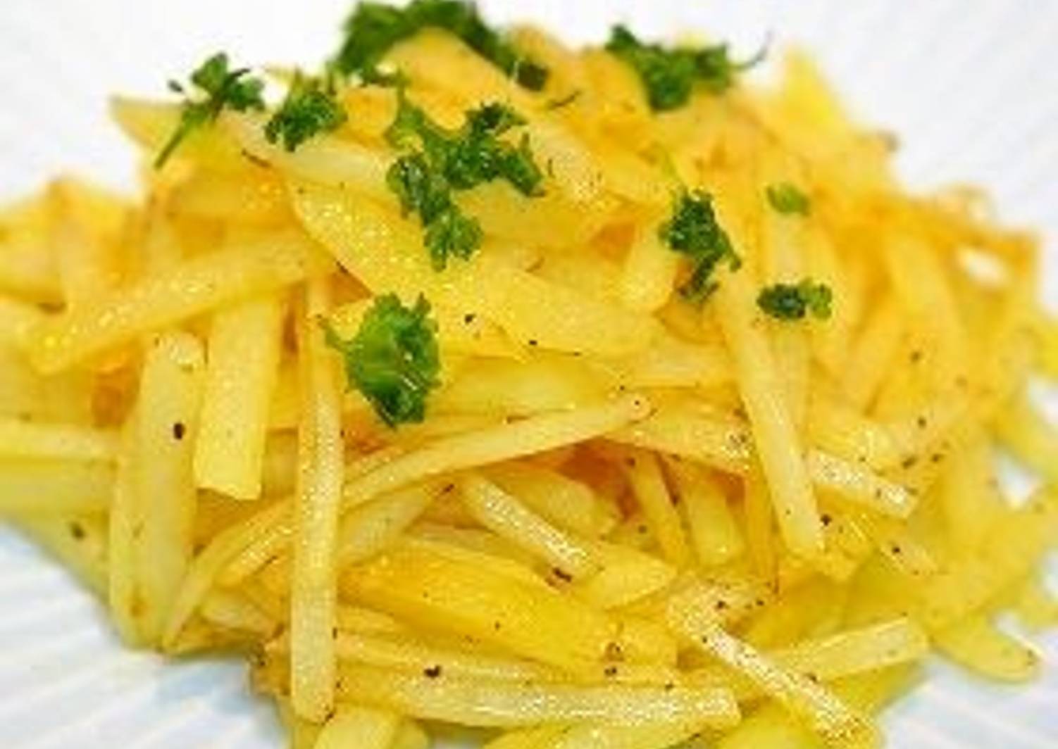 CrispyCrunchy Stir Fried Potatoes. Recipe by cookpad.japan Cookpad