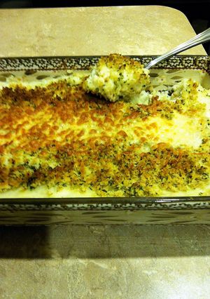 A picture of Mashed potato and cauliflower casserole.