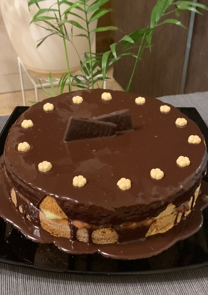Una foto de Boston Cream pie