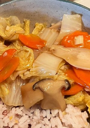 Foto resep Tumis sayur satset: wortel sawi putih dan jamur sais tiram