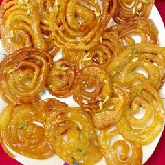 A picture of Crispy Jalebis.