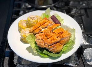 Hình của món Ức gà ướp bột ớt paprika và bột tỏi-Air fryer.