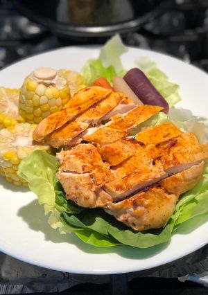 Hình của món Ức gà ướp bột ớt paprika và bột tỏi-Air fryer.